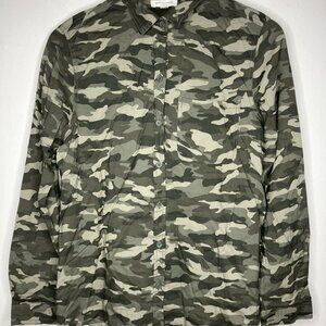 Beach Lunch Lounge Camo Camouflage Longsleeve Blouse Green Women's Medium